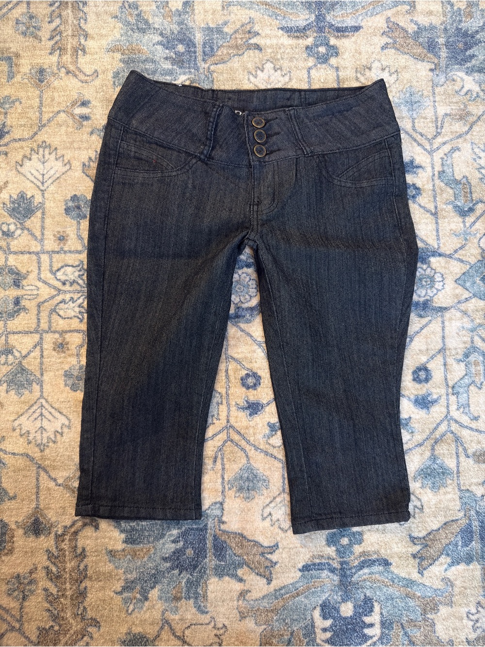 Women’s Dark Blue Denim Capri Jeans - Stretch Mid-Rise